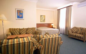 Standard Room, 2 Bedrooms, Non Smoking