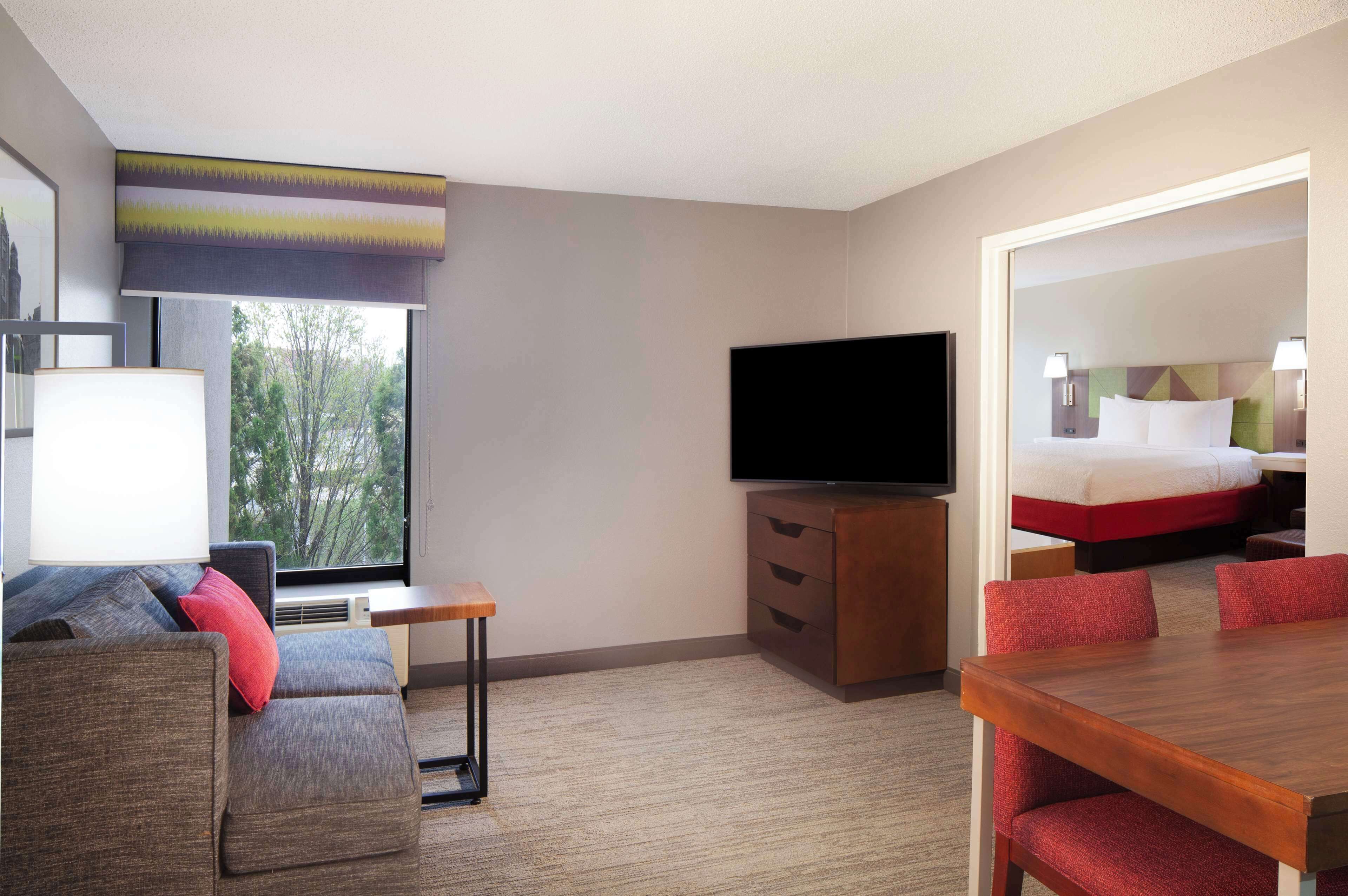 55-inch flat-screen tv with cable channels, tv