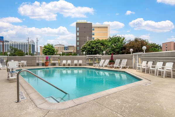 Seasonal outdoor pool