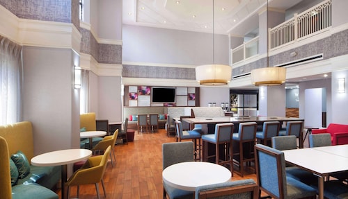 Hampton Inn & Suites Atlanta Airport North I-85