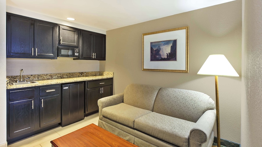 Hampton Inn Marietta