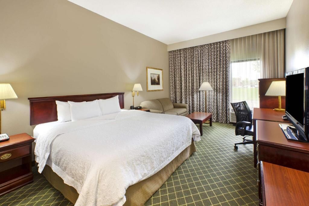 Free cots/infant beds, free rollaway beds, free WiFi, bed sheets