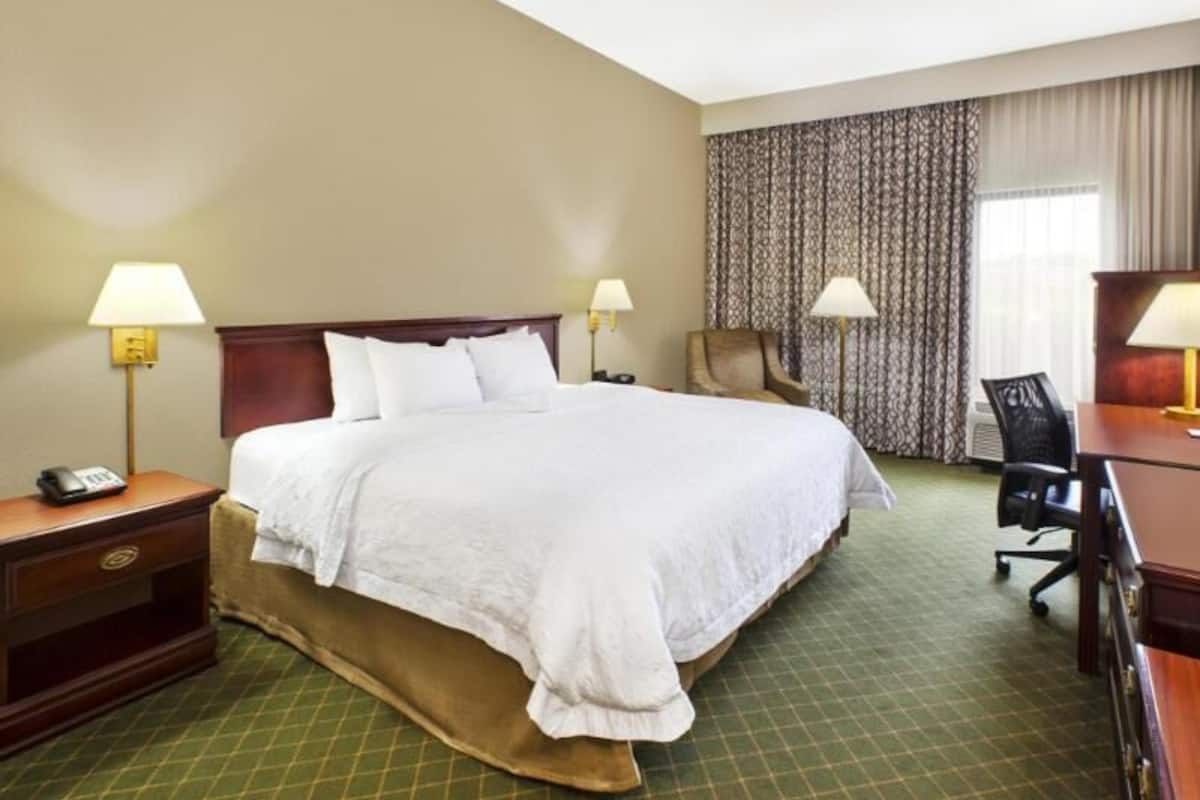 Free cots/infant beds, free rollaway beds, free WiFi, bed sheets