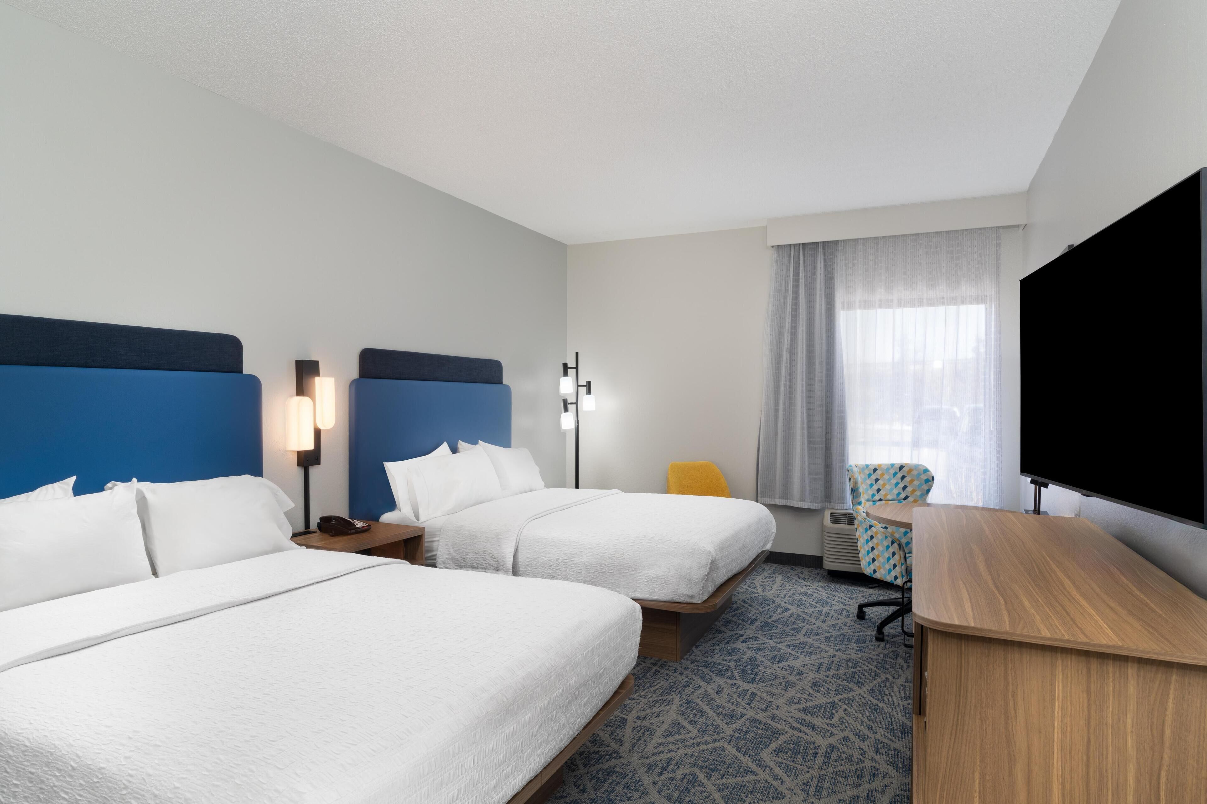 غرفة - سريران كبيران - تجهيزات لذوي الاحتياجات الخاصة - لغير المدخنين | أسرّة أطفال/رضّع (مجانًا) وأسرّة مجانية قابلة للطي وواي فاي مجانًا