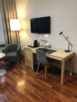 Double Room, Balcony