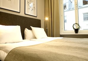 Economy-Zweibettzimmer | Bügeleisen/Bügelbrett, kostenloses WLAN, Bettwäsche