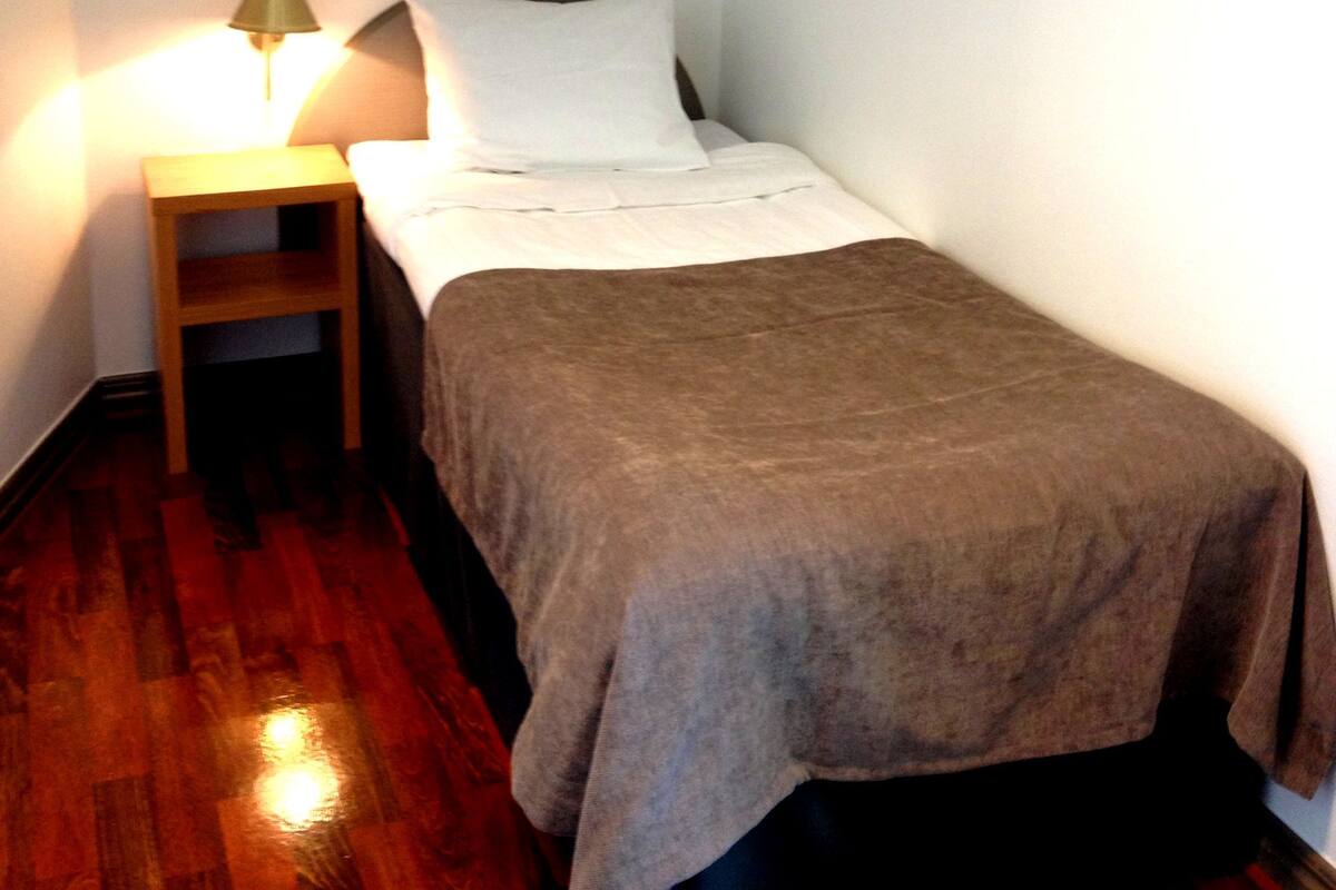 单人房 小型 | 熨斗/熨板、免费 WiFi、床单