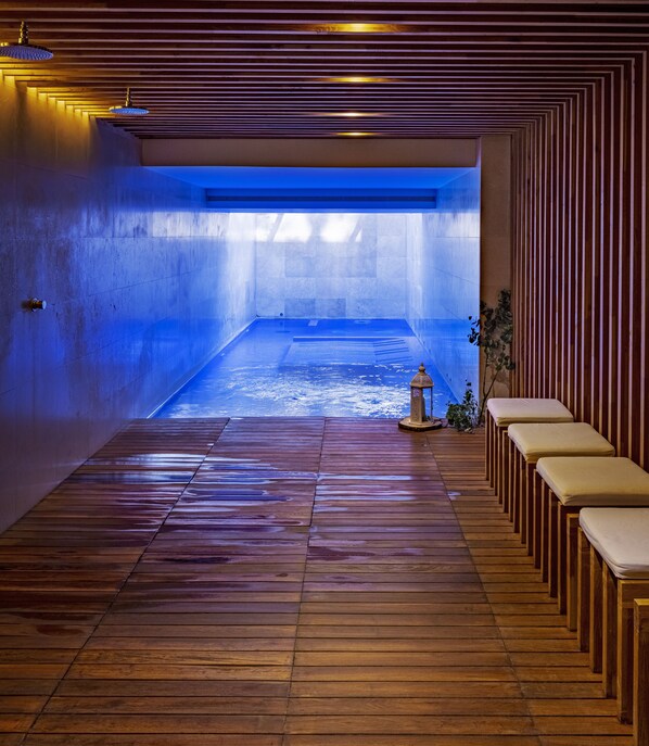 Sauna, steam room, body treatments, sports massages, facials
