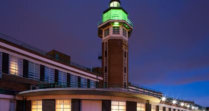 Crowne Plaza Liverpool - John Lennon Airport by IHG