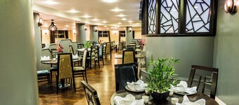 Crowne Plaza Liverpool - John Lennon Airport by IHG