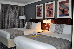 Standard Room, 2 Double Beds | In-room safe, desk, laptop workspace, blackout drapes