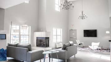 Coin salon dans le hall