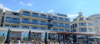 Two Brothers Noordwijk Beach