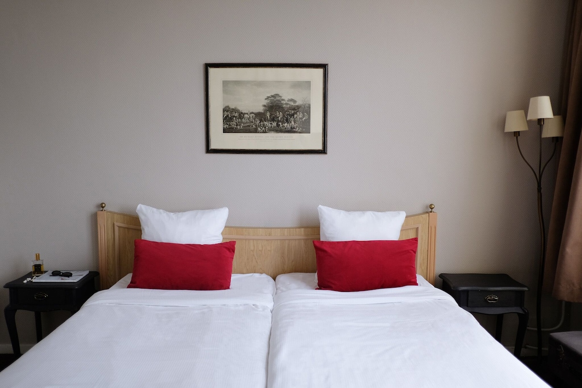 In-room safe, laptop workspace, WiFi (free), bed sheets