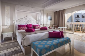 Minibar, in-room safe, cribs/infant beds - Palm Beach Palace Djerba (Midoun)