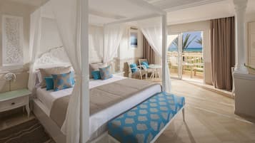 Minibar, caja fuerte, cunas