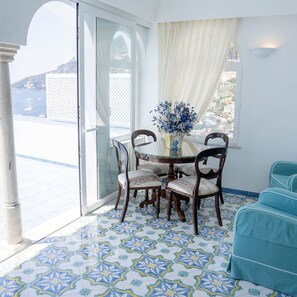 Premium bedding, minibar, in-room safe, individually decorated