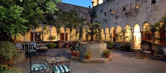 Luna Convento