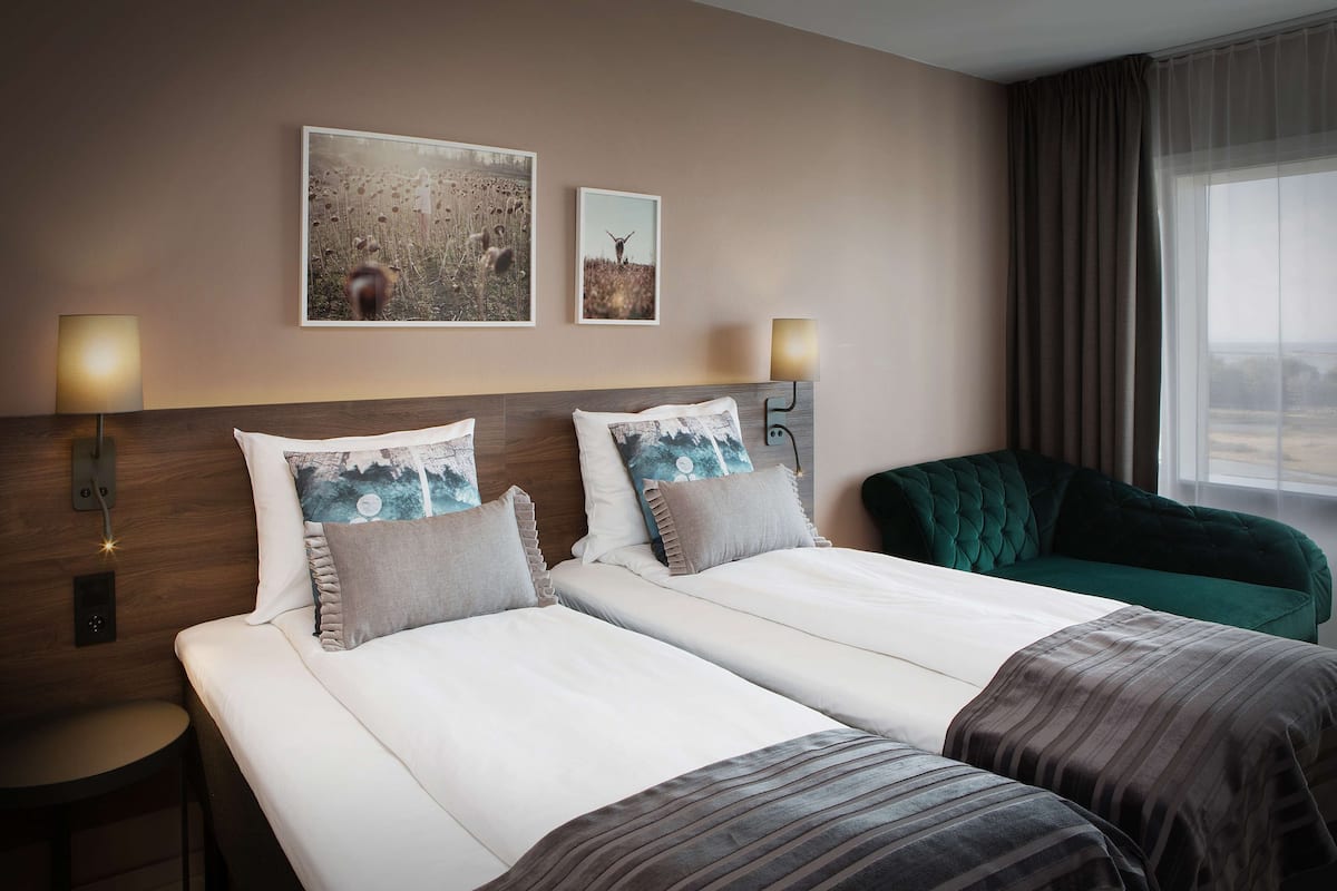 Standard Twin Room | 1 bedroom, desk, soundproofing, free WiFi