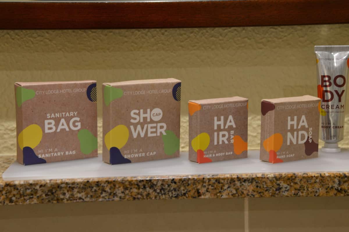 separate bathtub and shower, free toiletries, hair dryer, towels