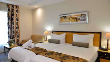 Premium bedding, in-room safe, desk, laptop workspace