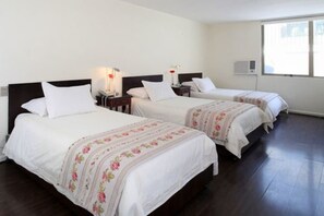 Triple Room | Minibar, in-room safe, free WiFi, wheelchair access