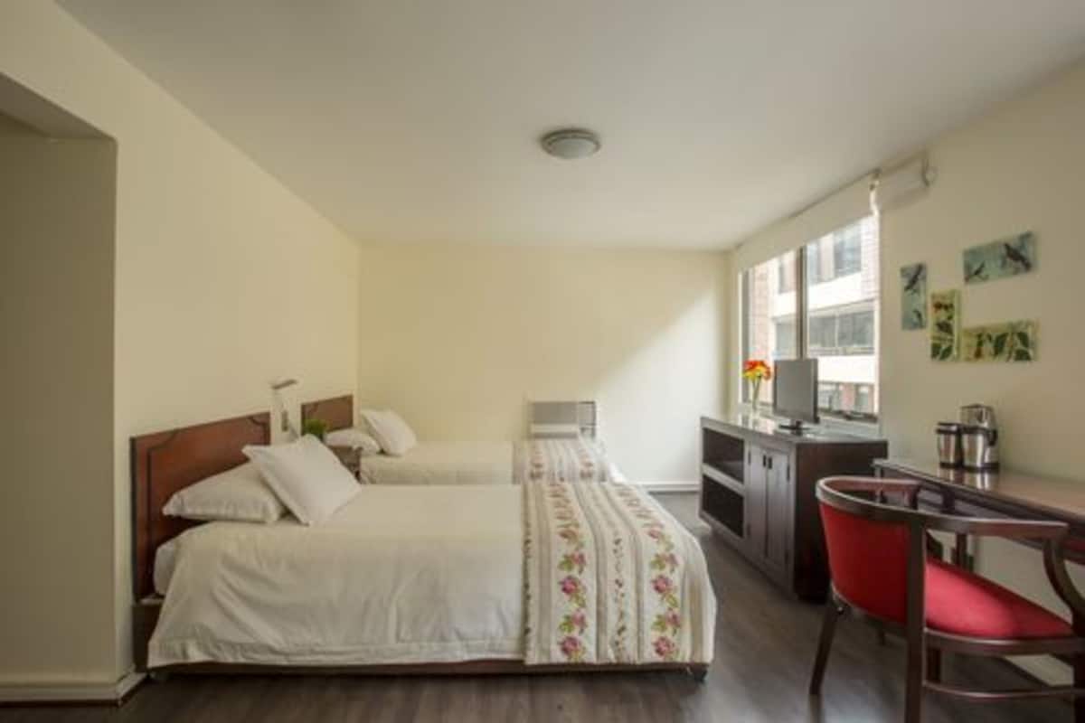 Standard Twin | Minibar, caja fuerte, wifi gratis y accesible en silla de ruedas