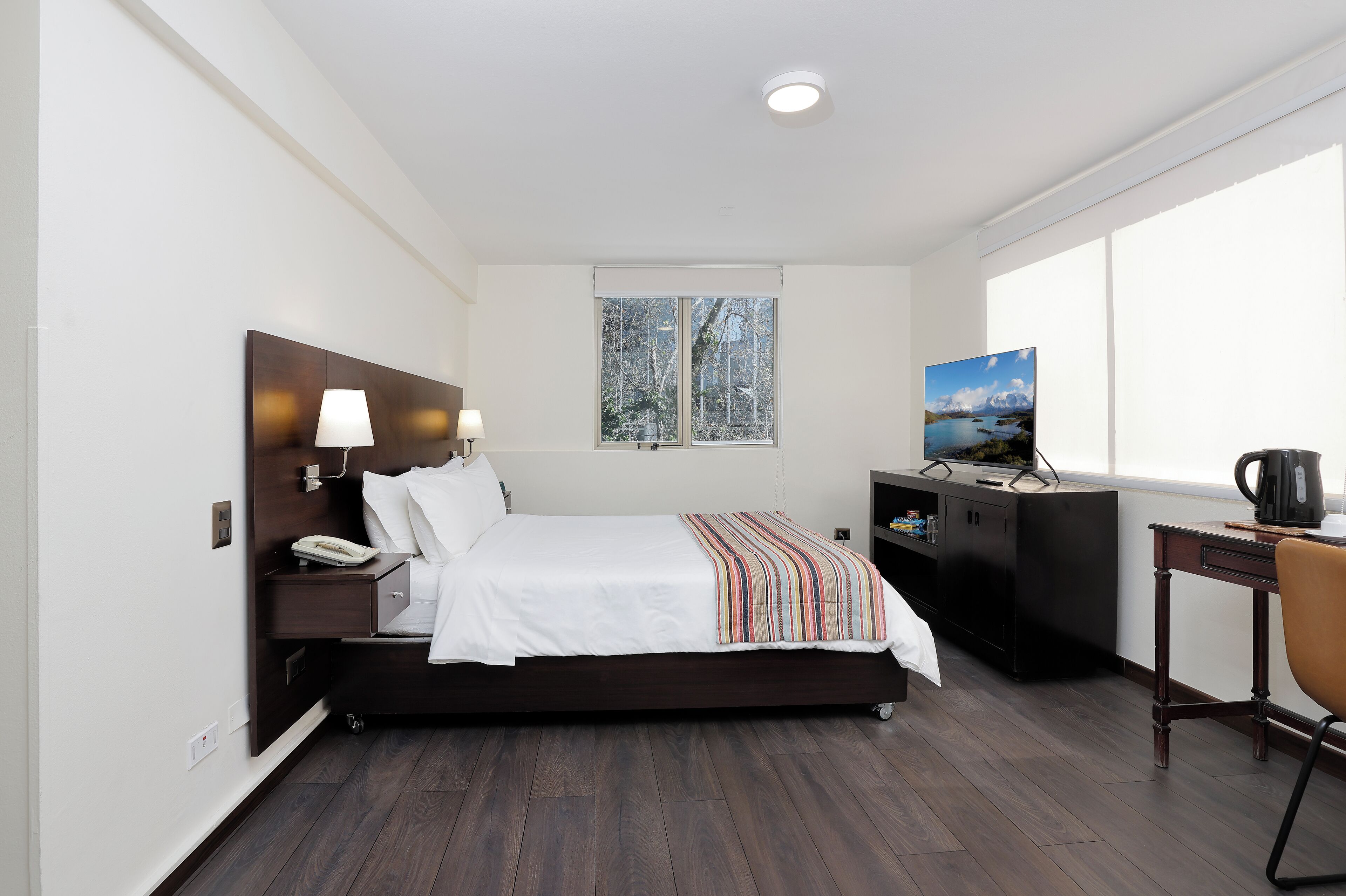 Foto - MR Express (ex Hotel Neruda Express)