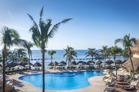 Exterior. Catalonia Riviera Maya Resort and Spa All Inclusive