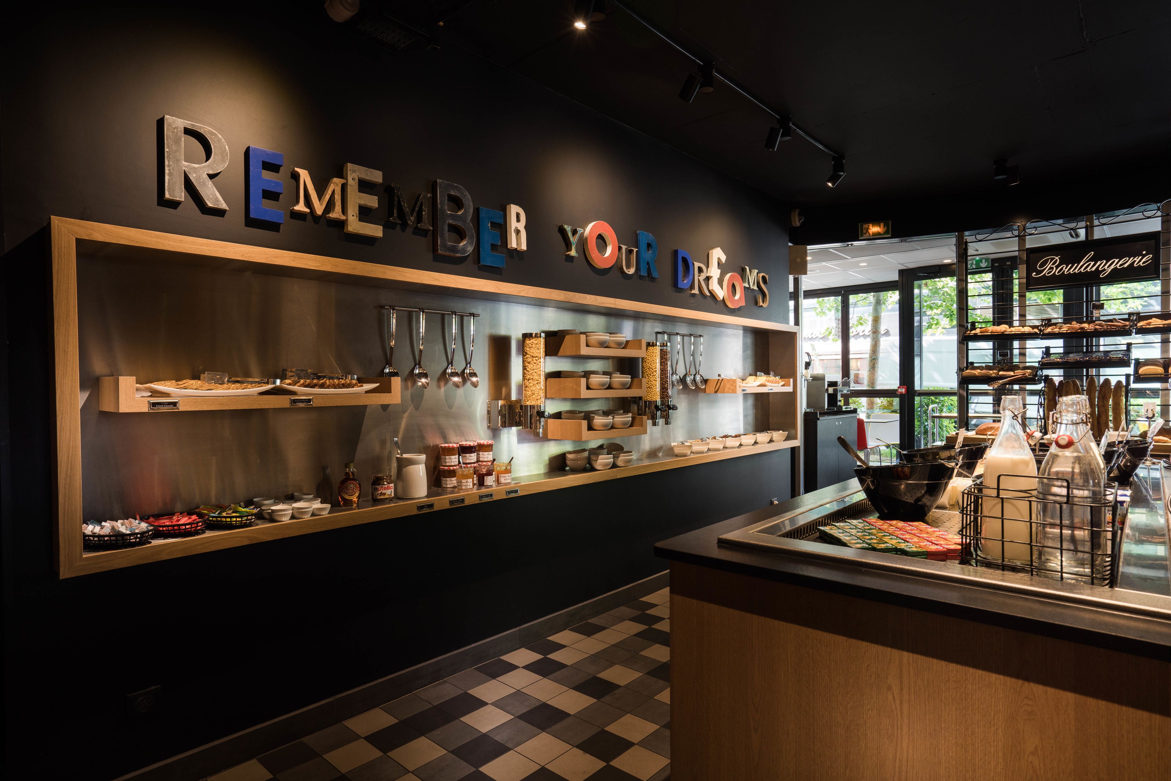 Foto - CAMPANILE PARIS 12 - Bercy Village