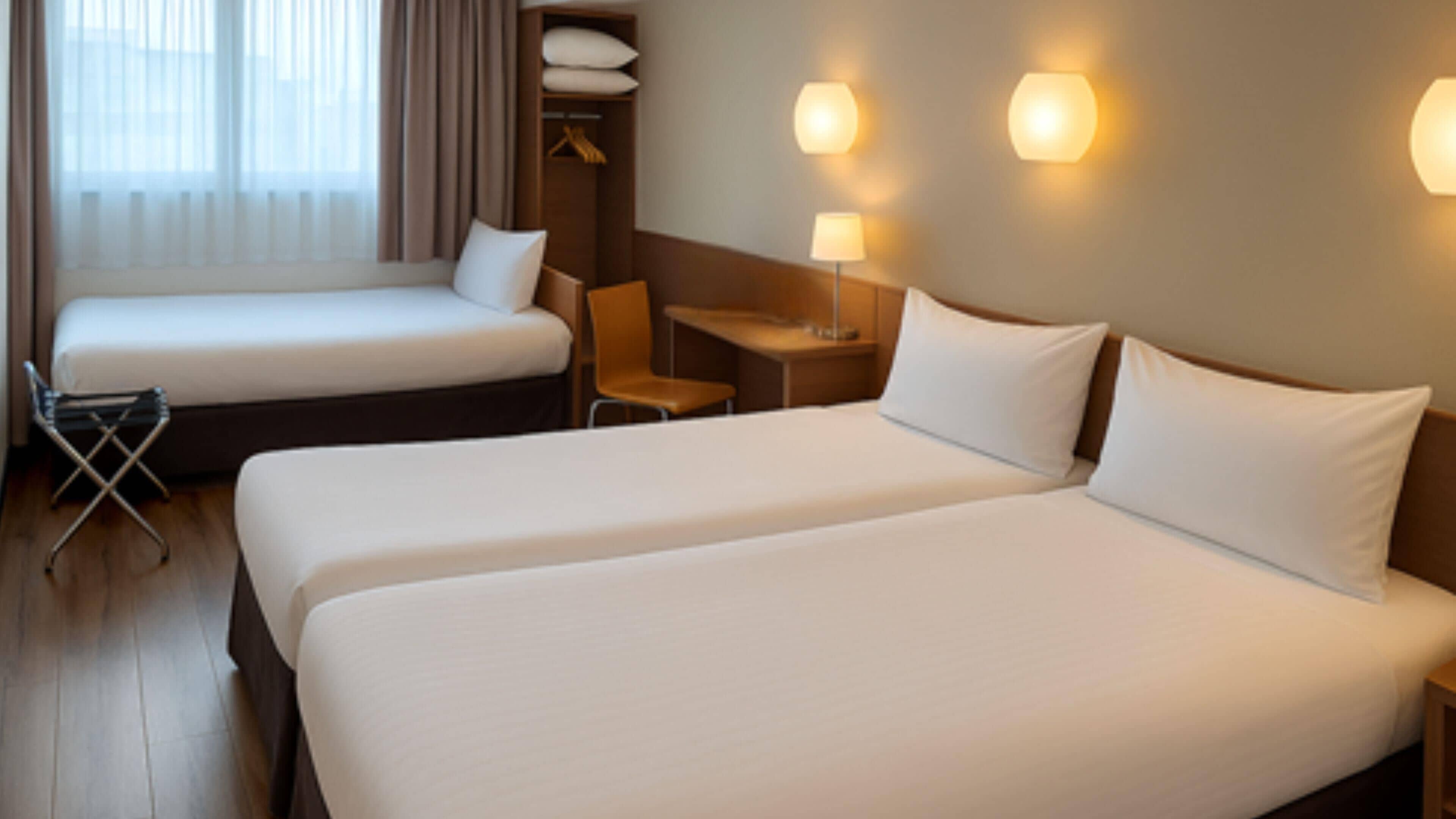 Standard Room, 3 Single Beds