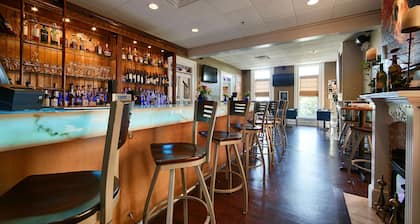 Best Western Plus Mentor-Cleveland Northeast