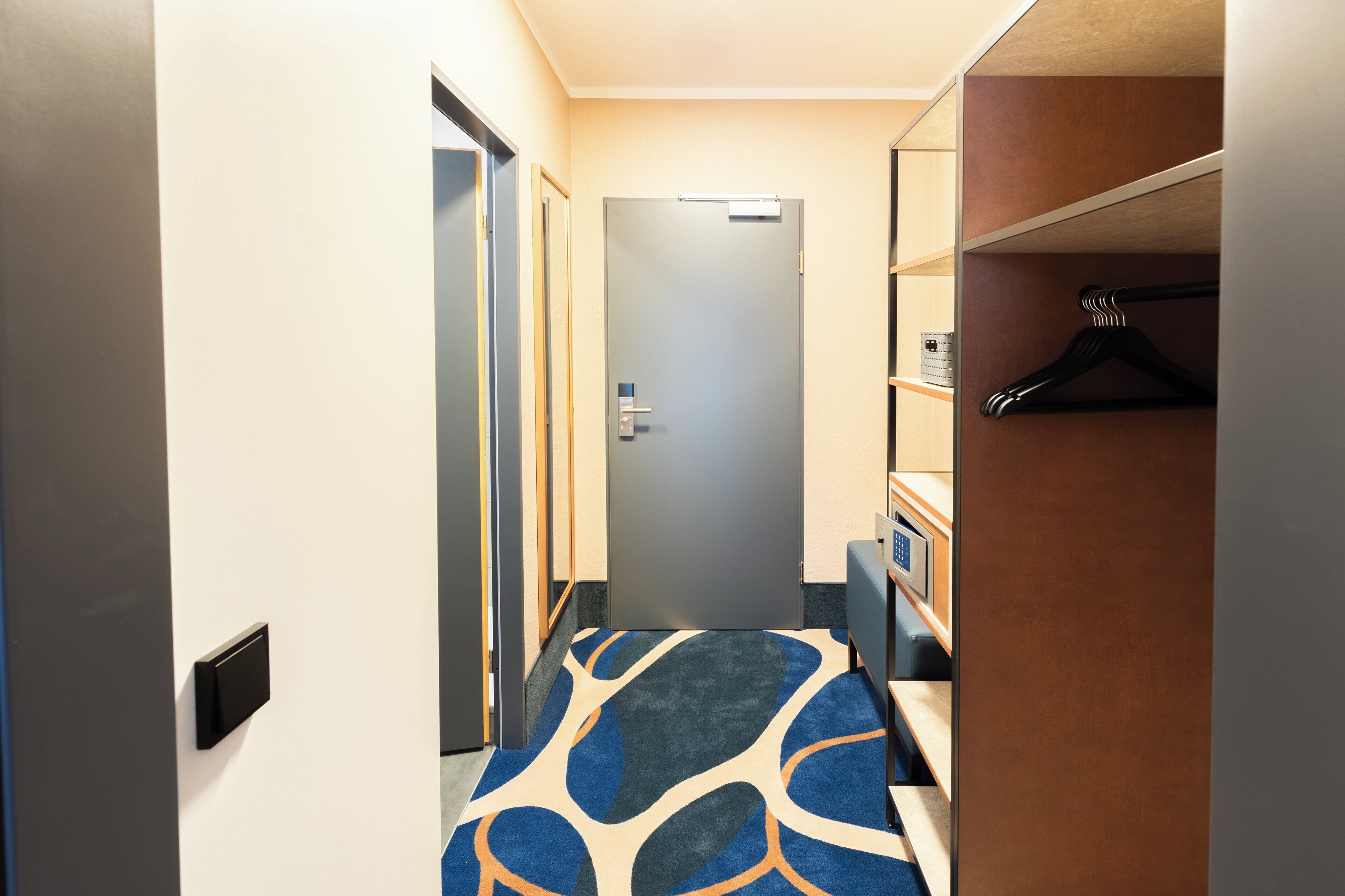 1 bedroom, minibar, in-room safe, individually decorated