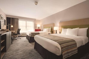 1 bedroom, hypo-allergenic bedding, pillowtop beds, desk