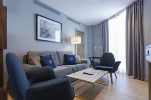 Svit | Minibar, värdeförvaringsskåp på rummet och ljudisolering