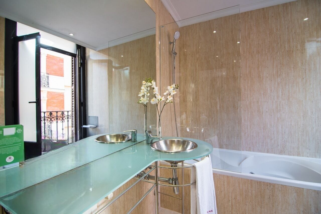 superior quadruple room, balcony | bathroom | free toiletries, hair dryer, towels, soap