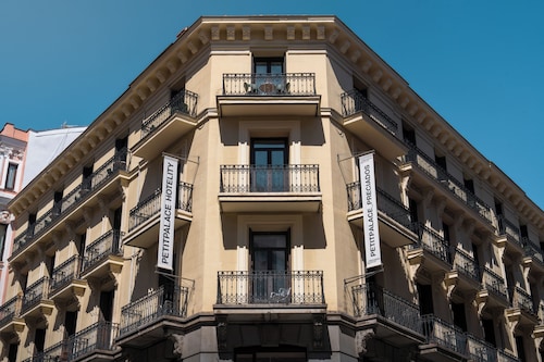 Petit Palace Preciados