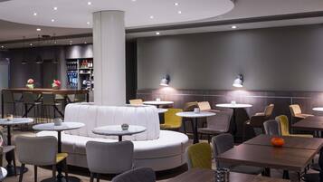 Frokostbuffé hver dag (EUR 18 per person)