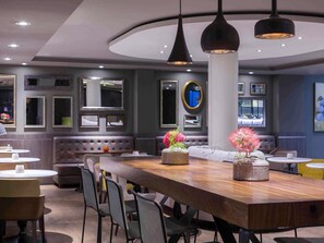 Bar (on property) - Mercure Madrid Centro (Madrid)