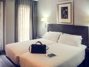 Literie de qualité supérieure, couette en duvet d'oie, minibar