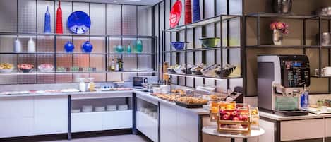 Daily buffet breakfast (EUR 17.50 per person)