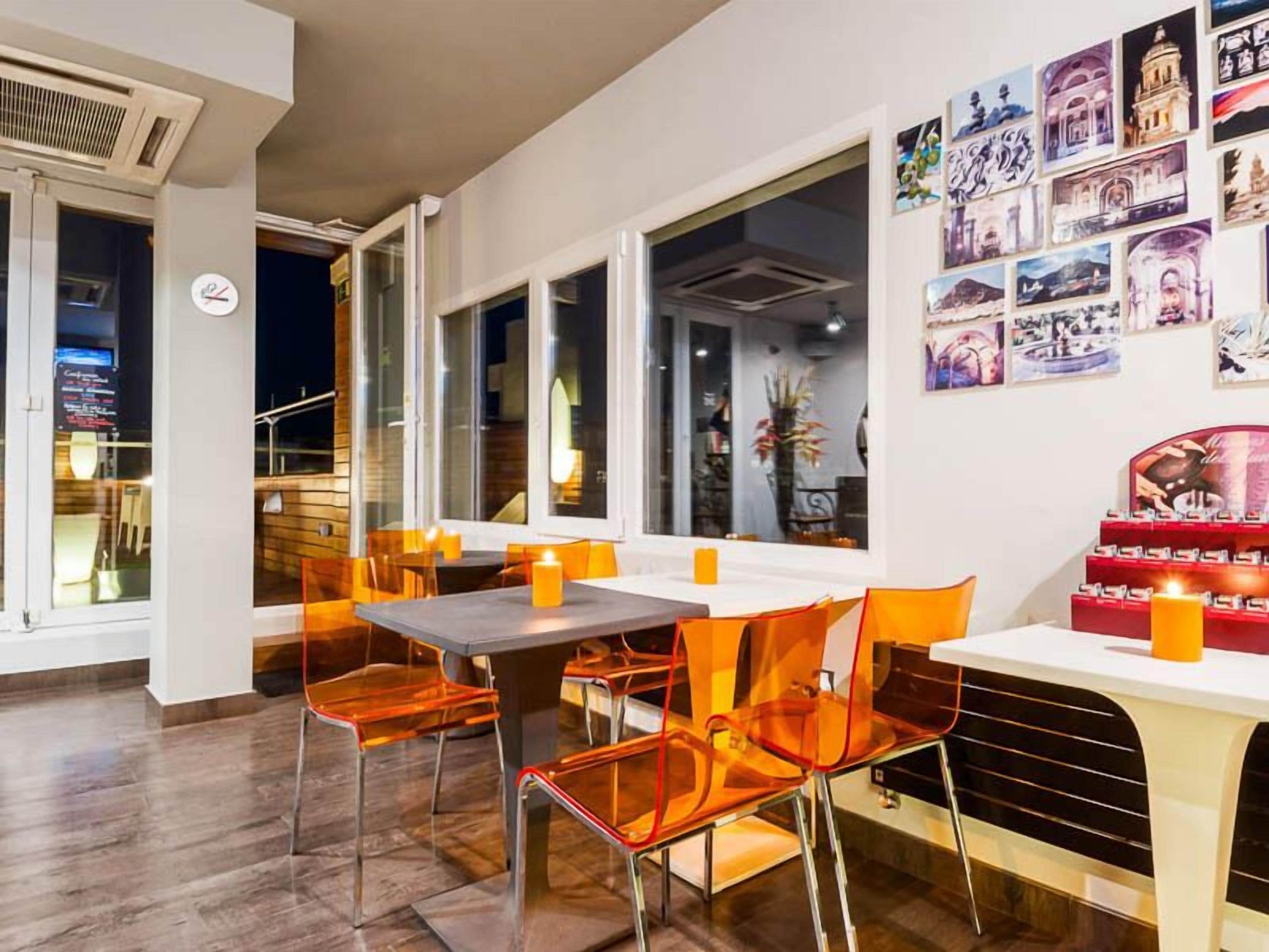 Foto - HOTEL XAUEN en pleno centro con acceso autorizado y a 100m de la Catedral