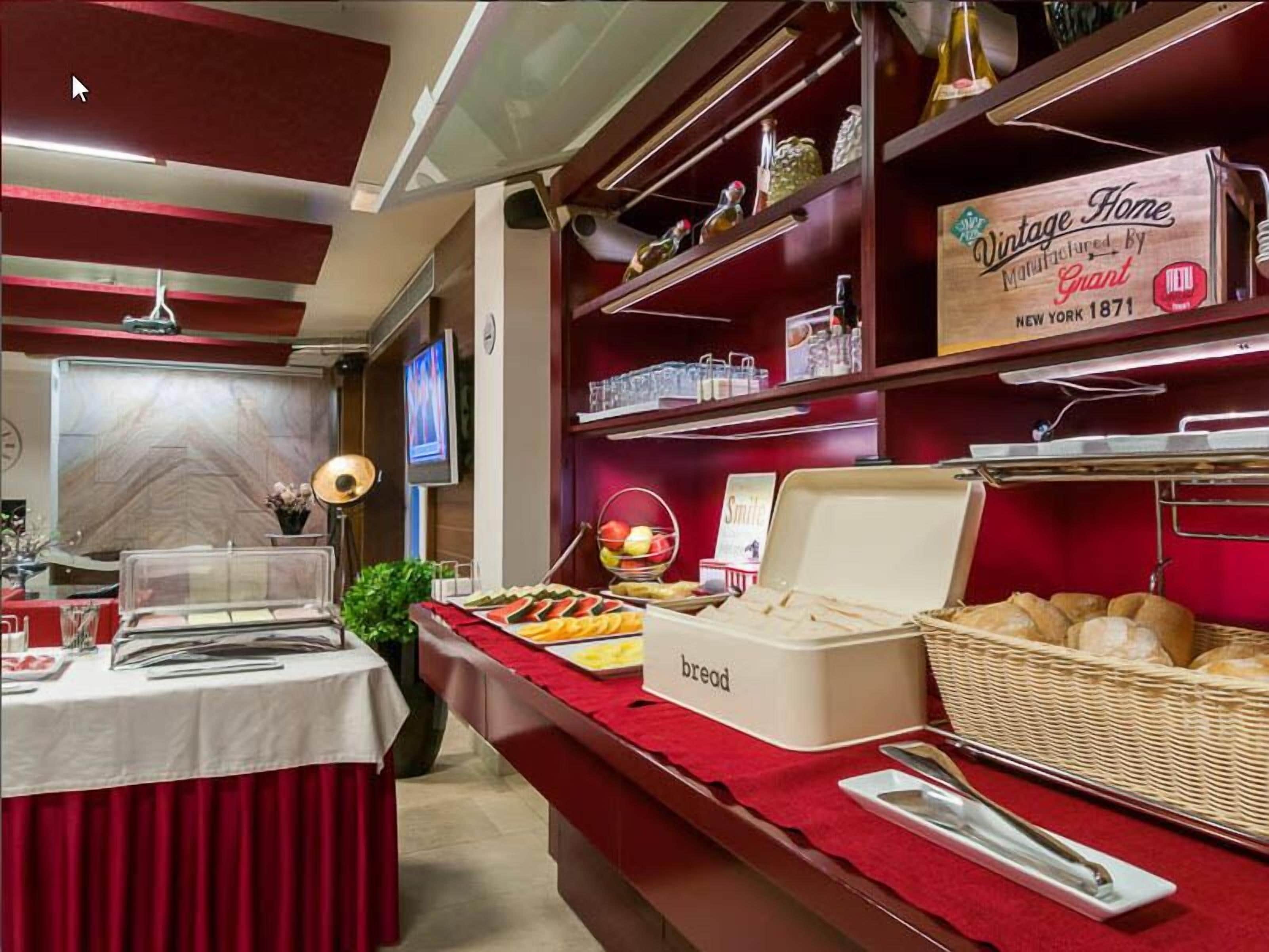 Foto - HOTEL XAUEN en pleno centro con acceso autorizado y a 100m de la Catedral