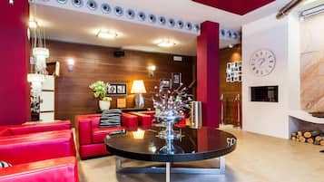 Bar-salon dans le hall