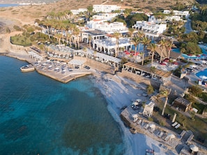 Privatstrand, weißer Sandstrand, Cabañas (kostenlos), Liegestühle