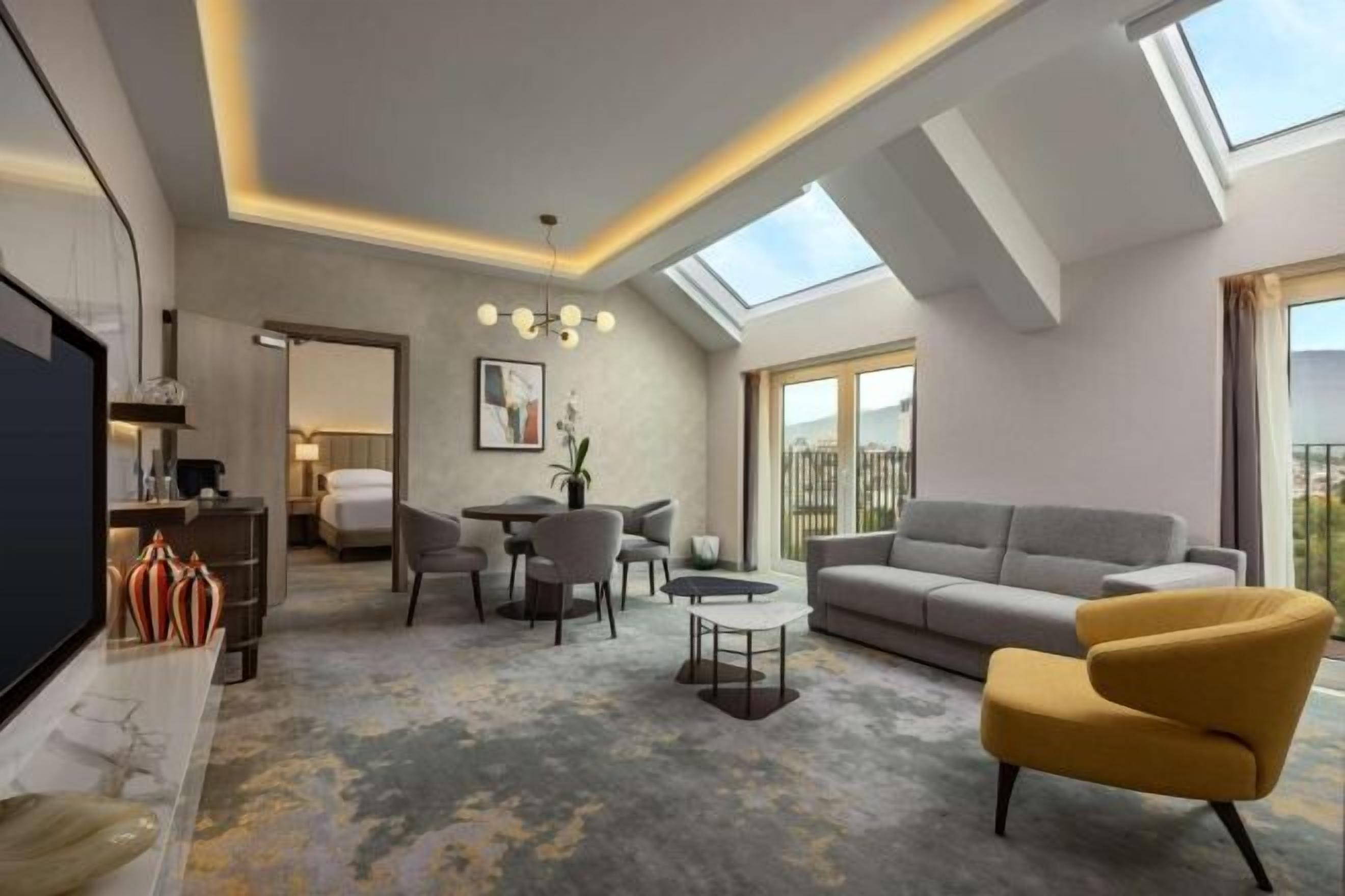 Living area | 55-inch LCD TV with satellite channels, TV