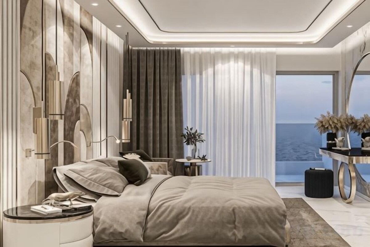 Elegant Room with Sea View