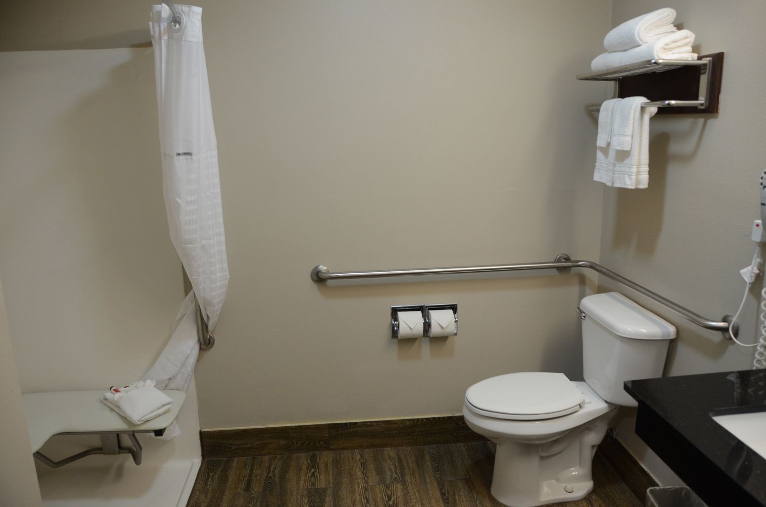 Foto - Super 8 by Wyndham Louisville/Expo Center