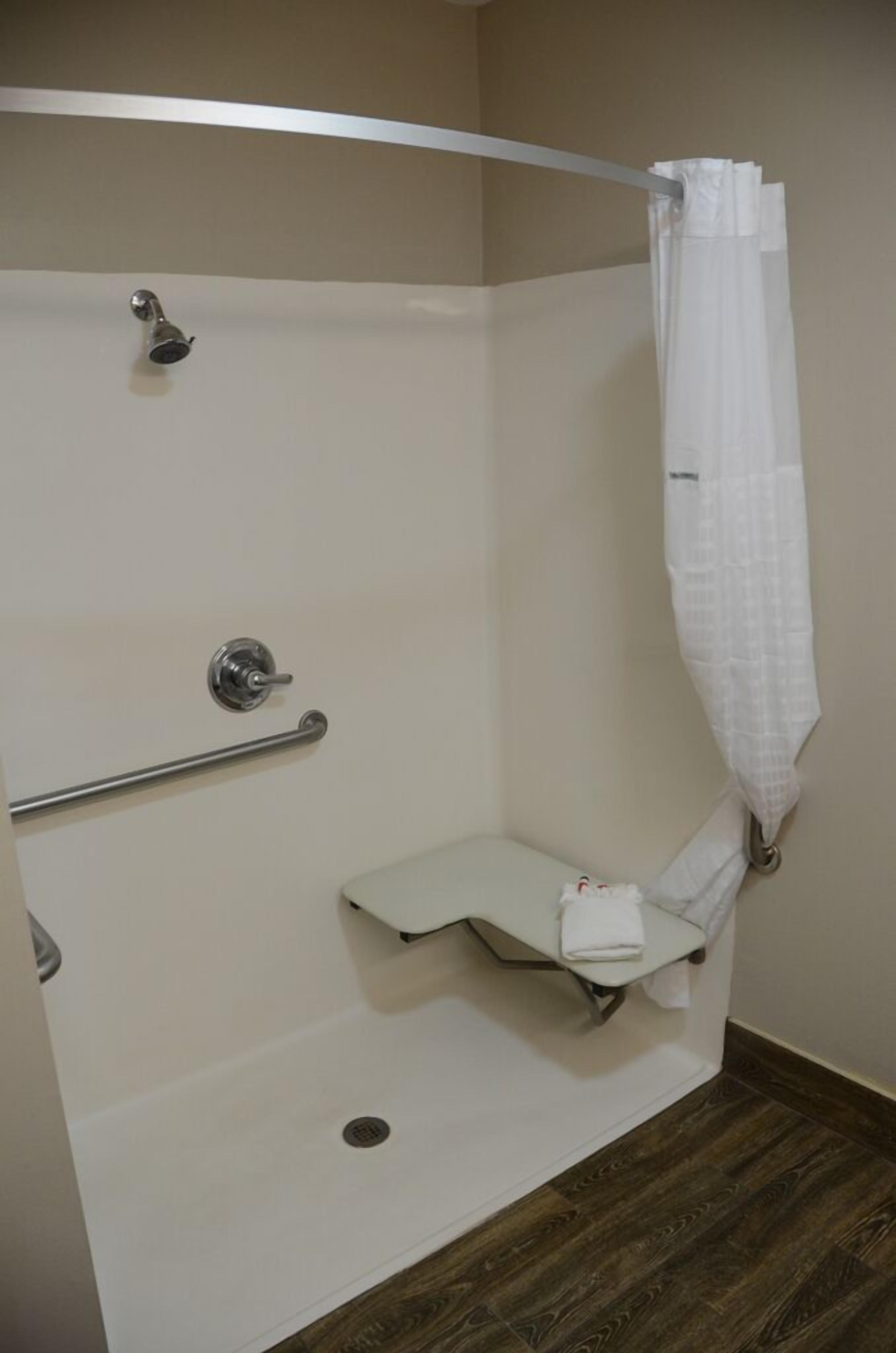 Foto - Super 8 by Wyndham Louisville/Expo Center