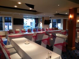 Se sirven desayunos y cenas